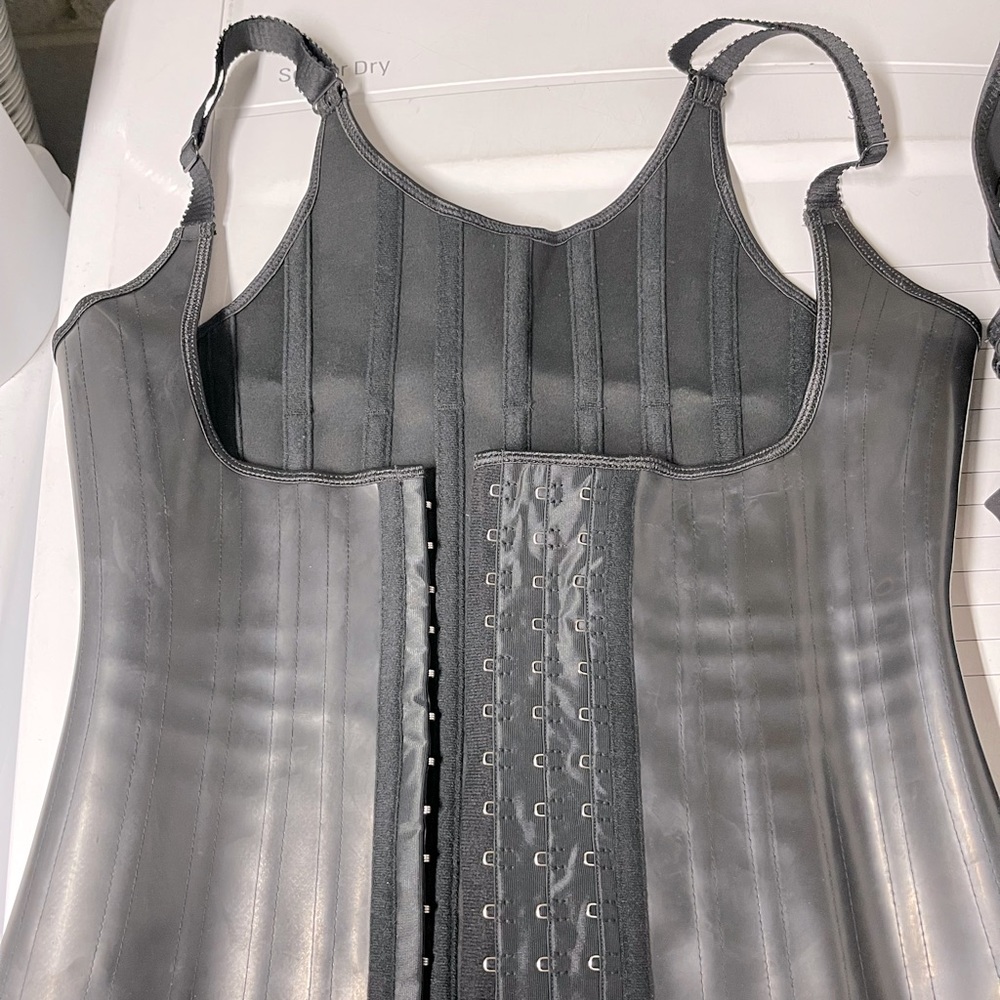 Latex waist semi vest